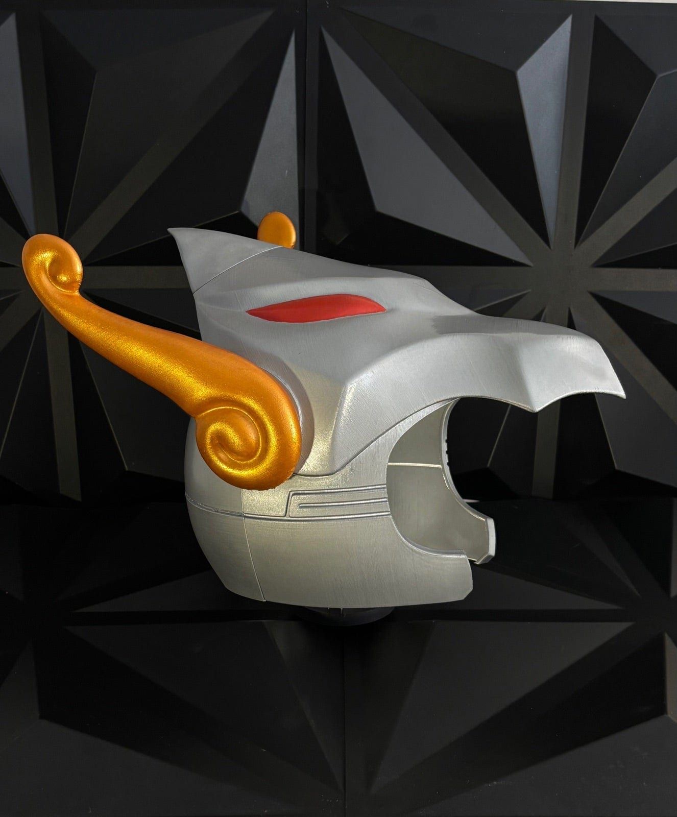 Casco de Pegaso · Saint Seiya